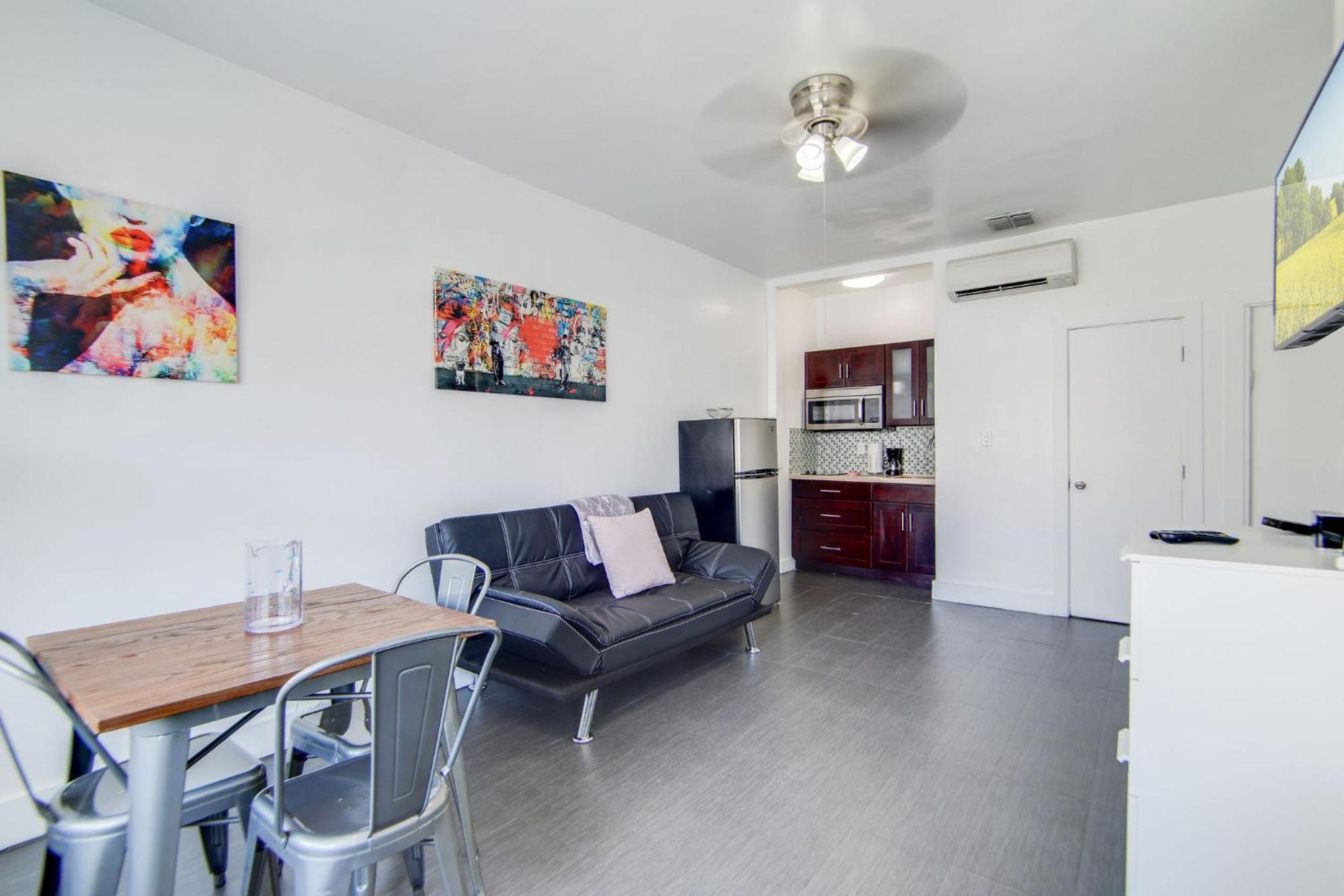 Chic Large Studio Apt Near Ocean Drive South Beach Miami Beach Bagian luar foto