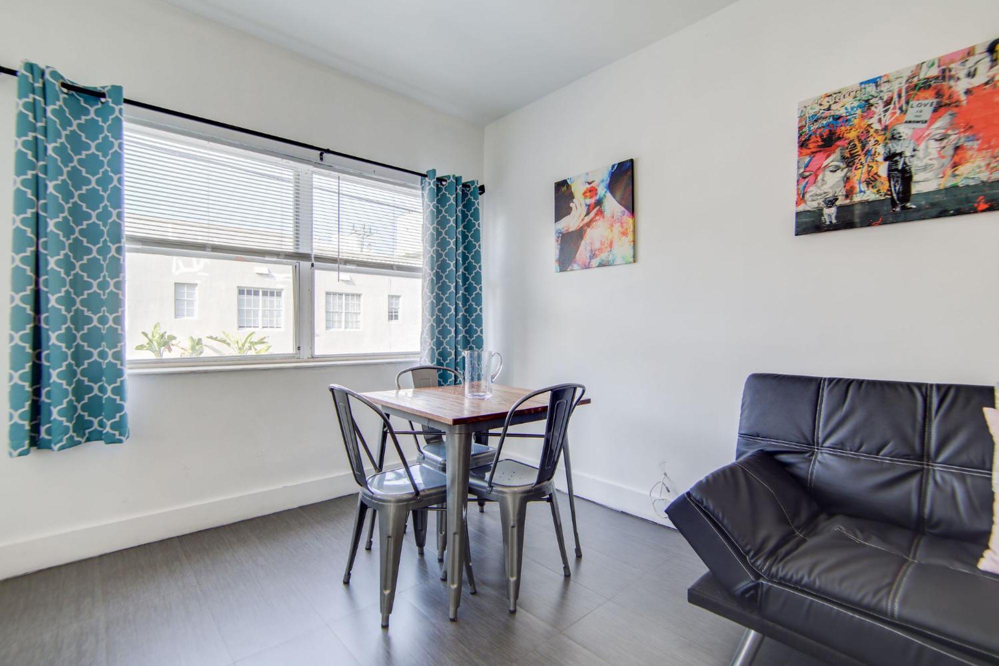 Chic Large Studio Apt Near Ocean Drive South Beach Miami Beach Bagian luar foto